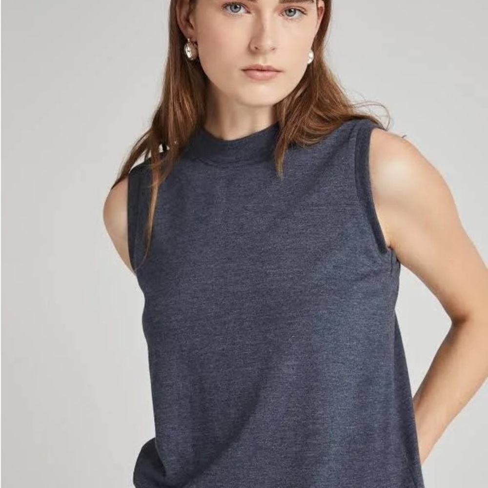 Richer Poorer Women's Easy Muscle Tank
